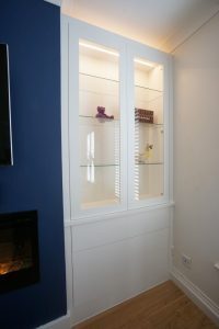 Alcove display cupboards with glass doors with lghting