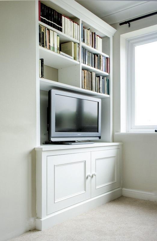 Modern Alcove units in white Built in Solutions