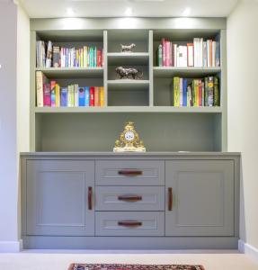 Fitted Alcove cupboards with drawers