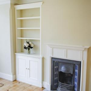 Single alcove unit furniture