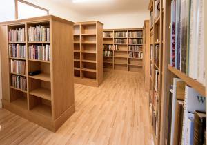 Home Library in Oak for lots of books