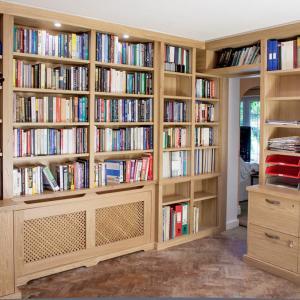 Home Library in Oak with radiator cover