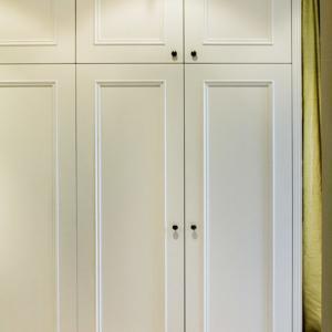 Period Fitted Wardrobe in a Georgian Manor House