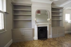 Alcove cupboards in dark paint colour in Oxford