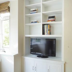 Made in Oxford 3 door alcove cupboard TV unit