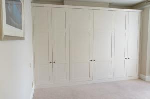 Shaker-wardrobes-across-alcoves