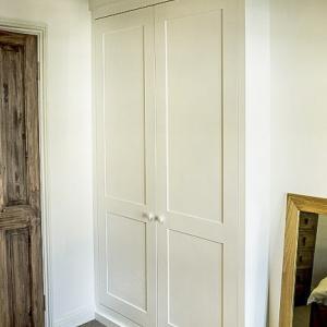 Single Built in alcove wardrobe