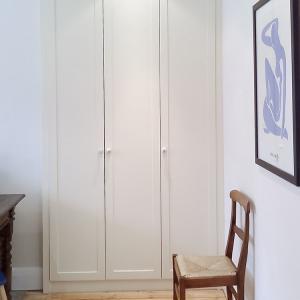 itted three door alcove wardrobe