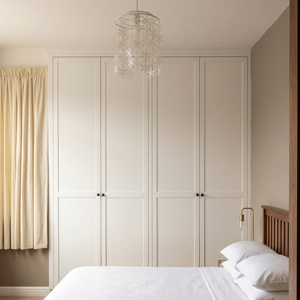 Shaker Wardrobe (thumb)