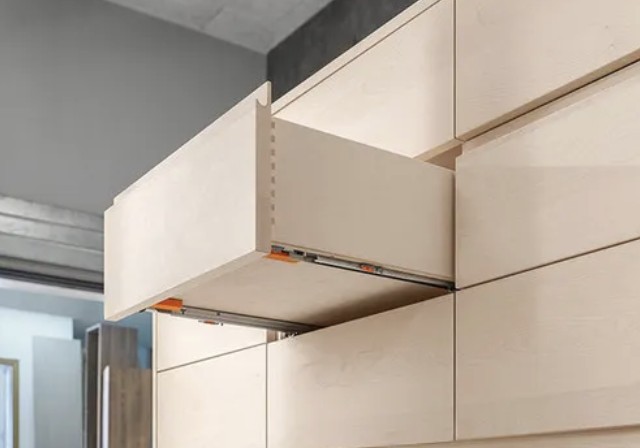 image showing drawer on Blum Tandem drawer runners