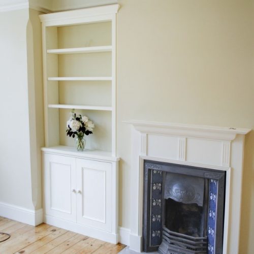 Single alcove unit furniture