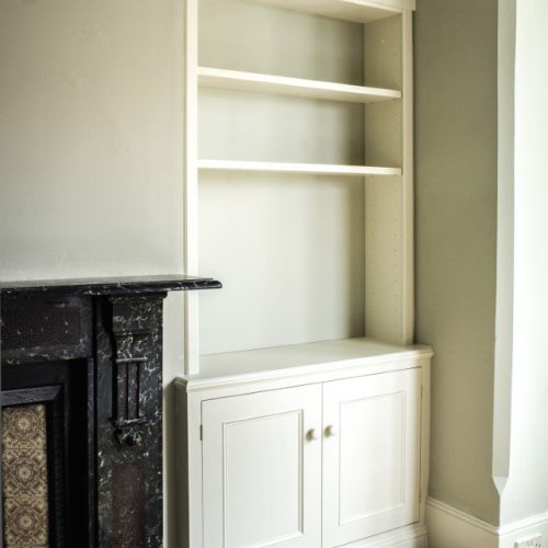 Traditional Victorian styled Alcove unit