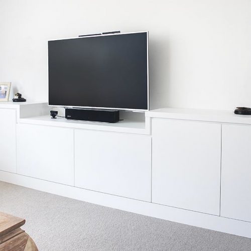 contemporary built in TV cabinet